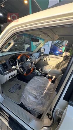 ميتسوبيشي باجيرو